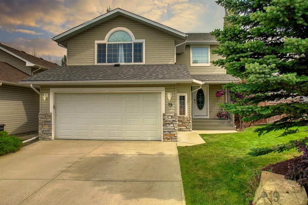 I have sold a property at 19 Sheep River HEATH in Okotoks
